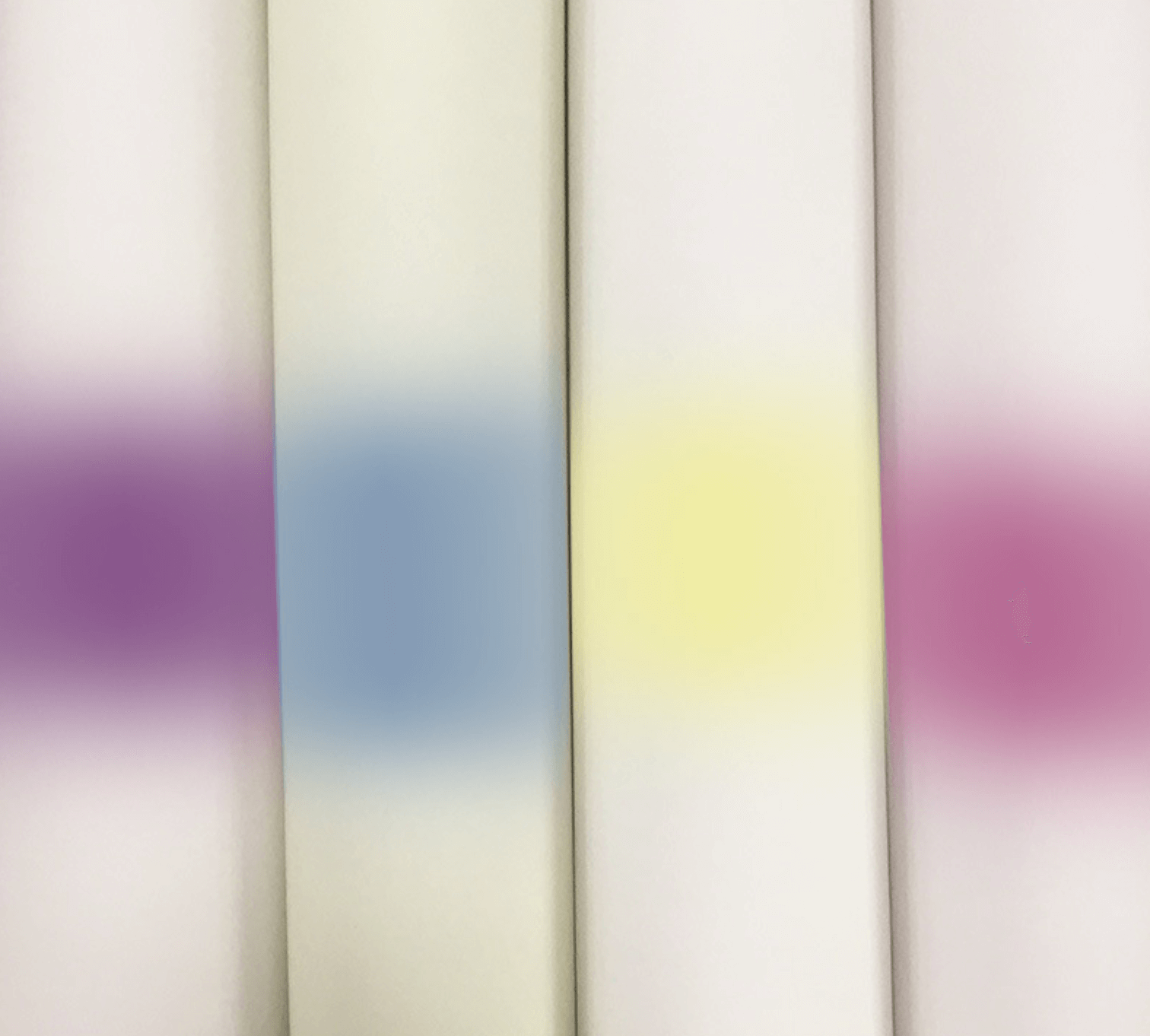 Unlocking the Magic of Color: Exploring Photochromic and Thermochromic Pigments for Leather